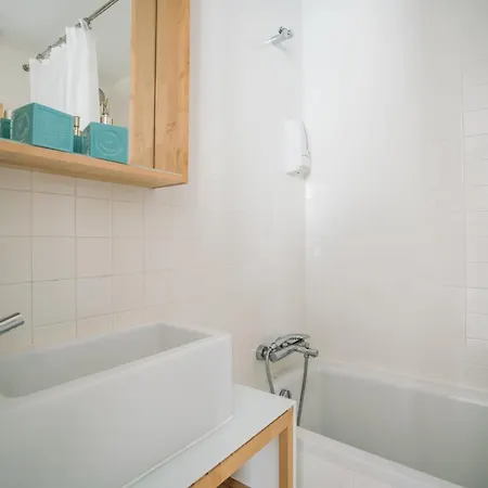 Principe Real Location Apartment Lisbon